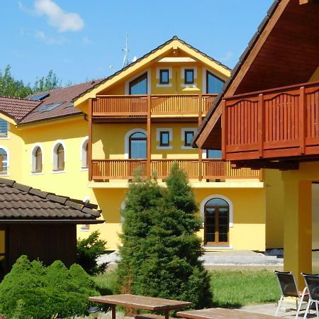 Villa Petko โดลนี สโมโคเวซ ภายนอก รูปภาพ